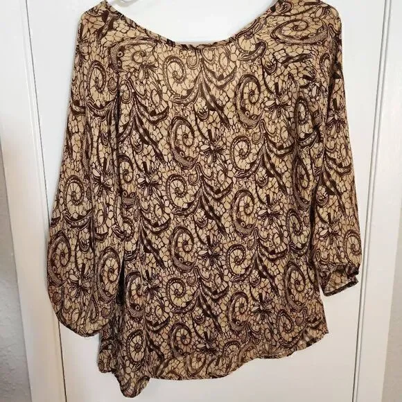 Claudia Richard Latte Swirl Peasant Top - Picture 2 of 7
